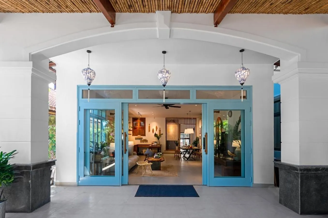 Villa Nautica By The Beach - Vesta Collections 会安 0*,