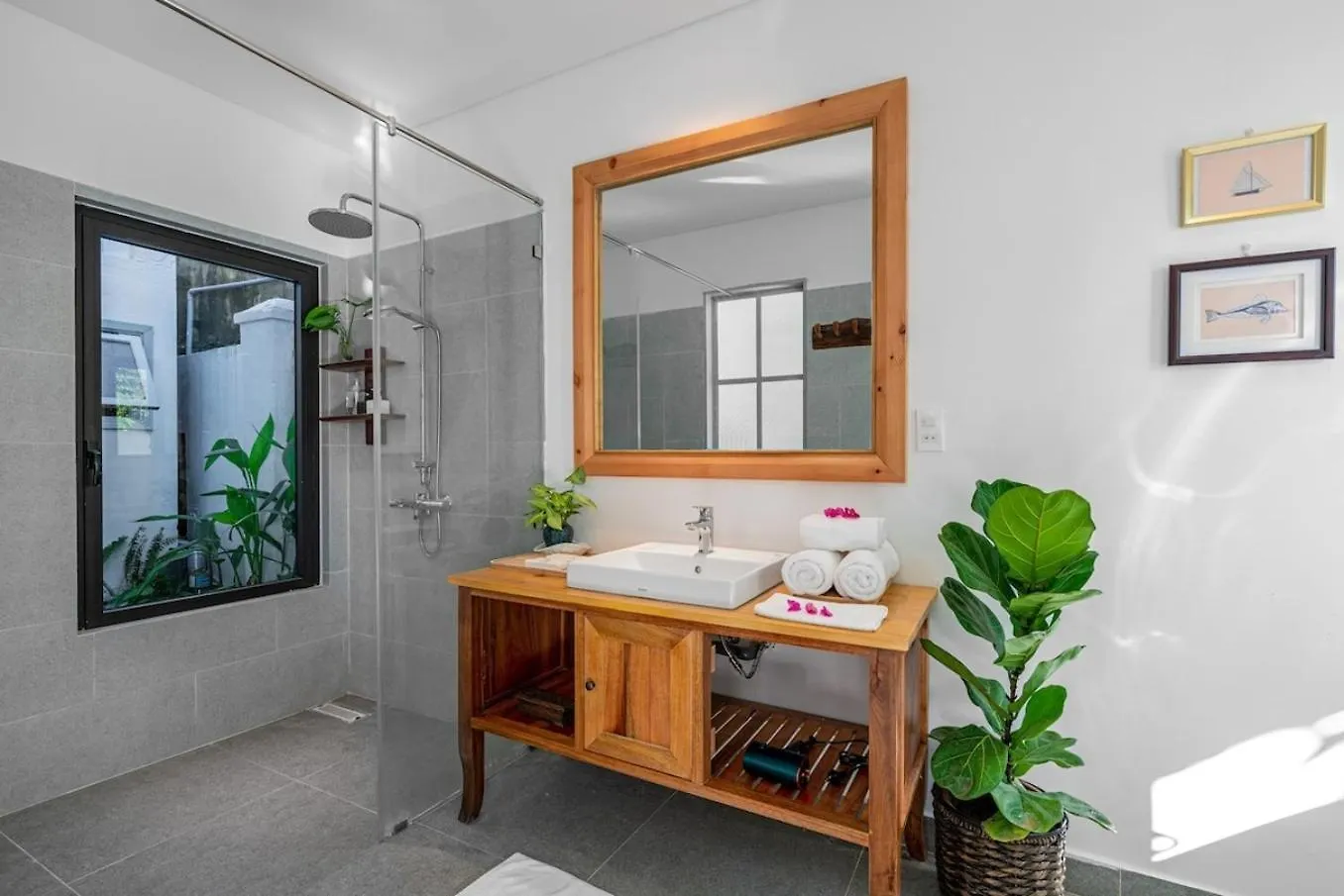 度假居 Villa Nautica By The Beach - Vesta Collections 会安